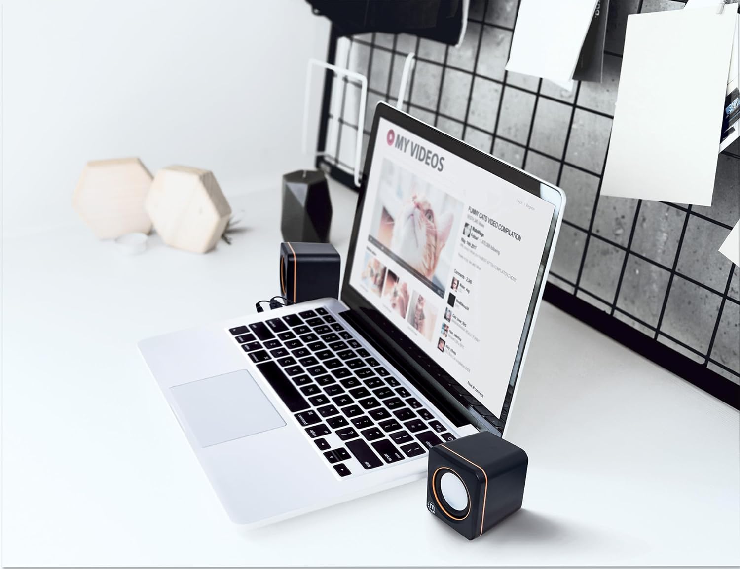 Manhattan USB Powered Stereo Speaker System - Small Size - 161435