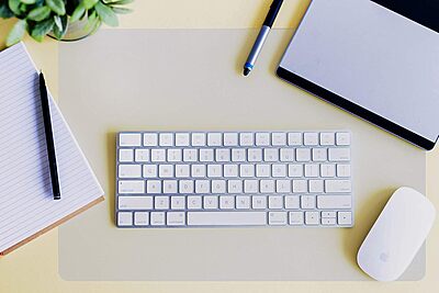 Floortex® Pack of 2 Polycarbonate Rectangular Desk Pads- 17" x 22" 22" x 17"