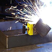 MAGSWITCH MagSquare Magnetic Welding Square with ON/OFF Magnet Switch