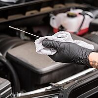 SHOWA 9700PF Sustainable EBT Nitrile Disposable Safety Gloves, 6 mil, 11"