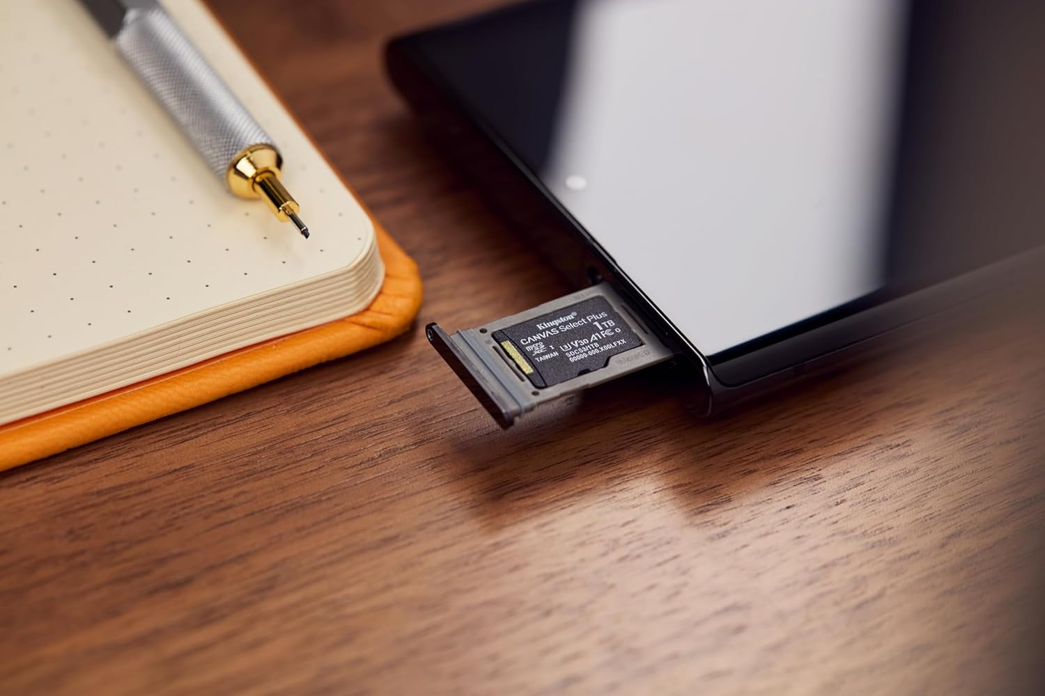 KINGSTON Canvas Select Plus microSDXC Card