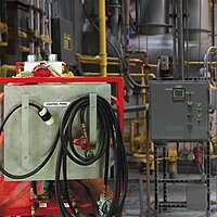 Leviton 30 Amp, 480 Volt 3-phase, NEMA L16-30R, 3P, 4W, Locking Connector, Industrial Grade, Grounding, 2733, Black-White