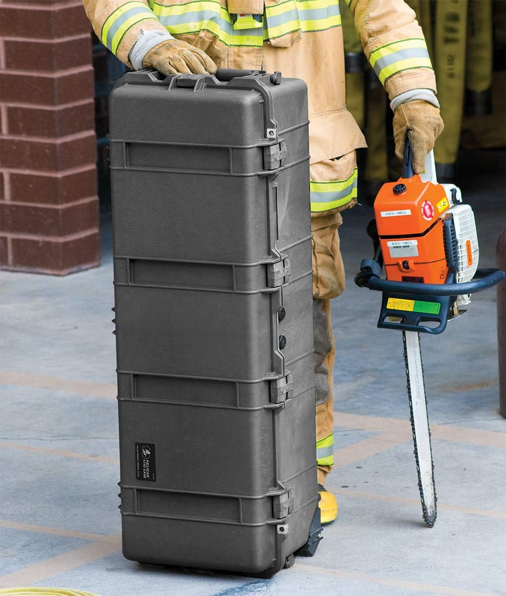 Pelican 1740 Protector Long Case