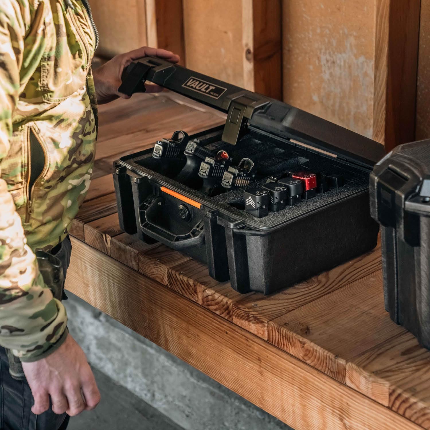 Pelican Vault Universal Pistol Case