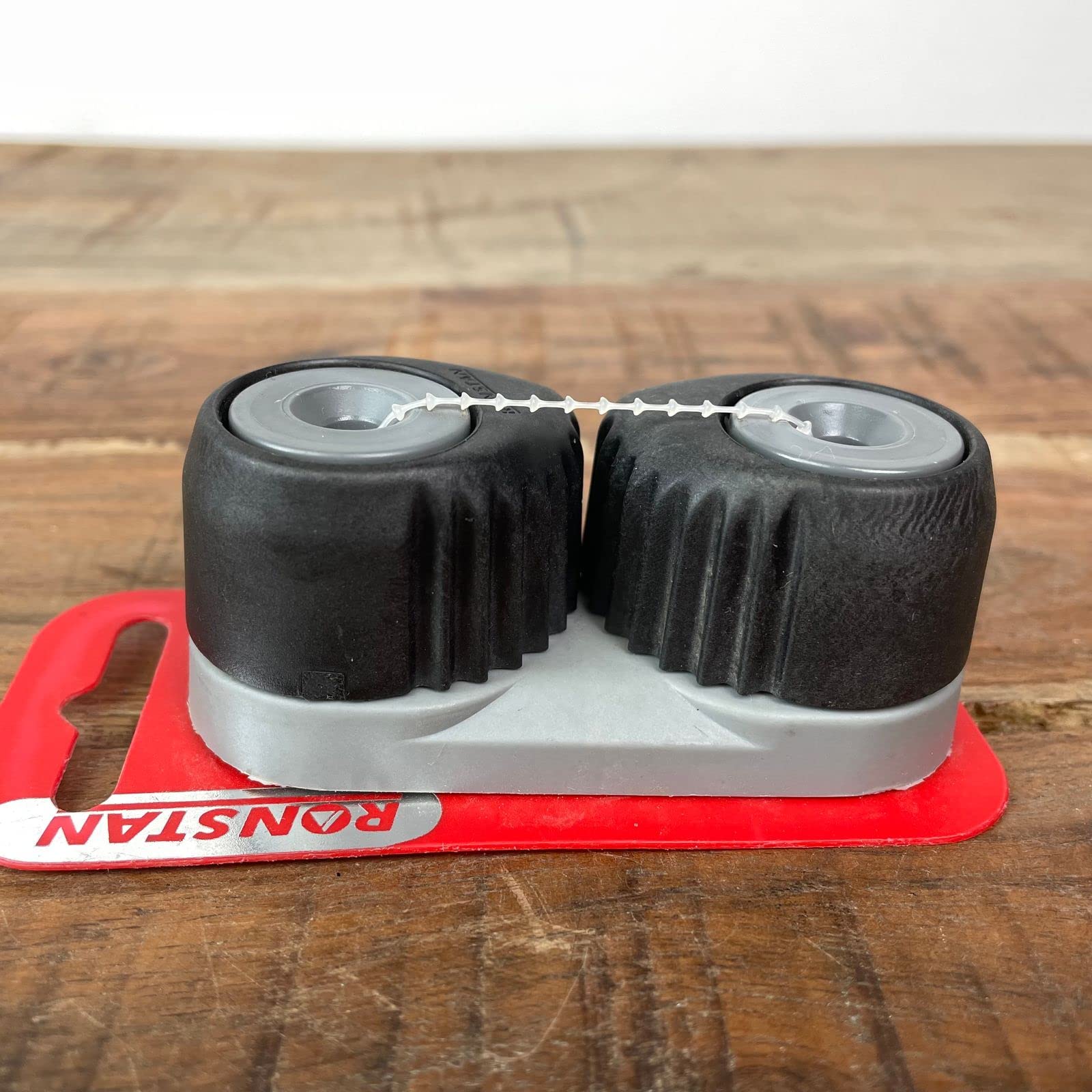 RONSTAN Large C-Cleat Cam Cleat — 506 lb Load Limit, Grey