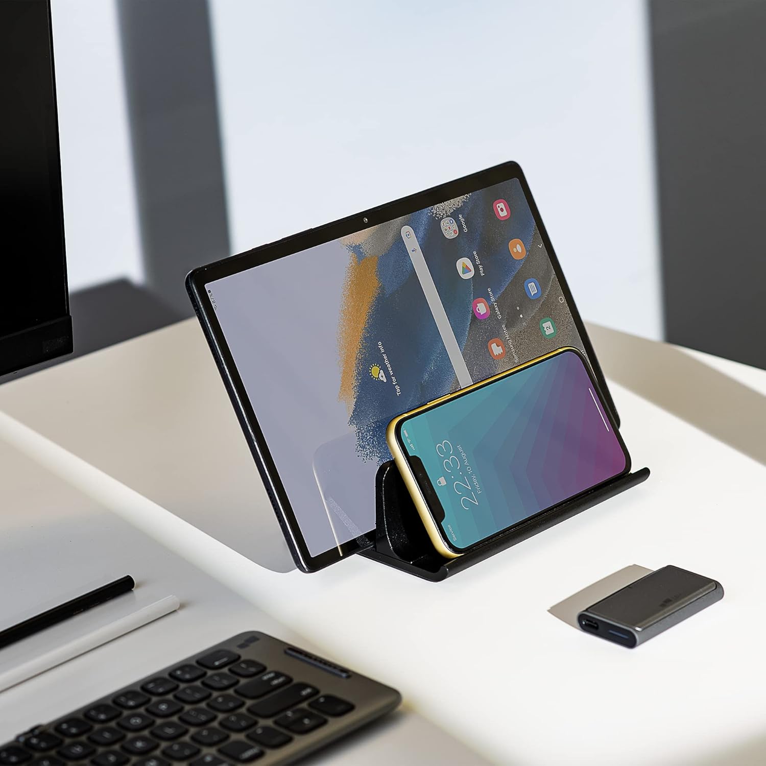 MP Mobile Pixels Upright Laptop Cradle Stand 3-in-1 Design, Adjustable Desktop Aluminum Stand for Smartphones, Tablets