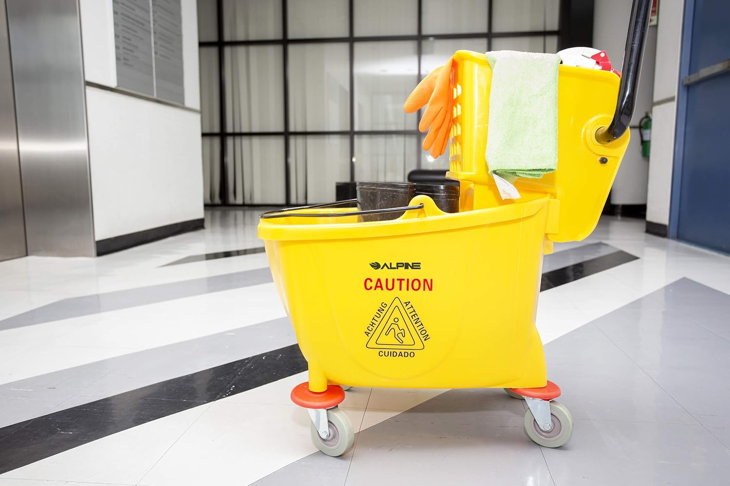 Alpine Industries Mop Bucket & Side Wringer Combo - Heavy Duty, 36 Qt, Yellow