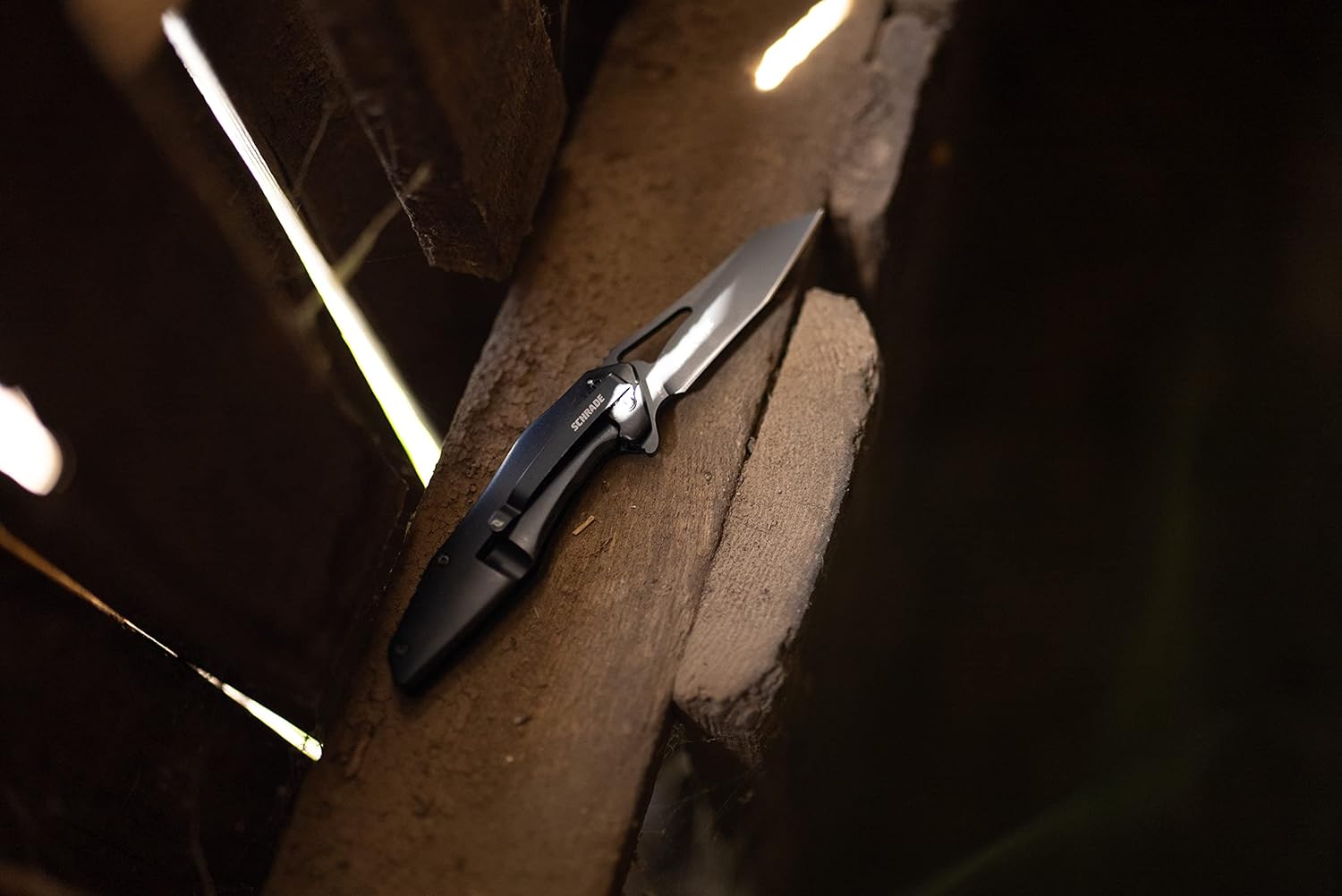 Schrade Delta Class Killer Whale Folder 8in with 3.5in AUS-10 Steel Blade and Aluminum Handle for EDC