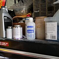 PhysiciansCare Eye Wash Solution, Sterile Isotonic Buffered Solution for Flushing & Irrigating Eyes, 8-oz Bottle