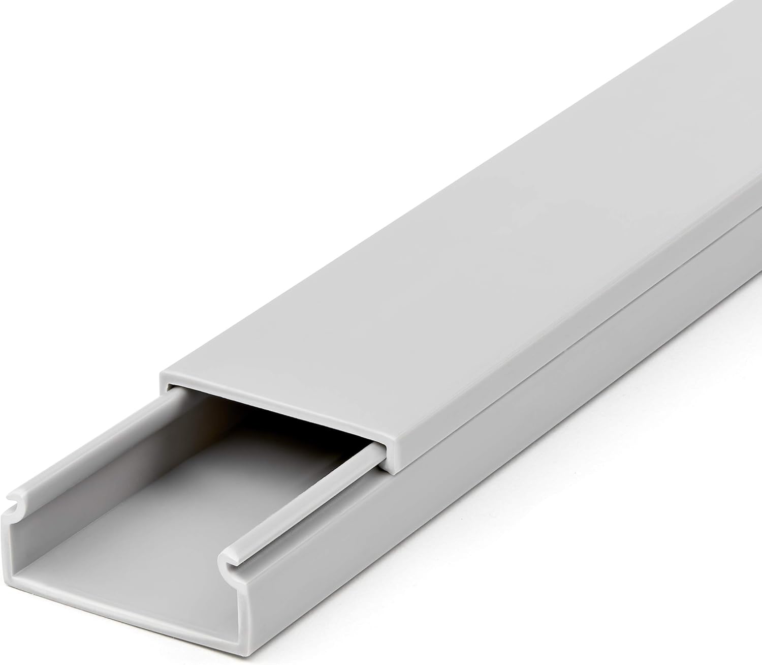 StarTech.com Solid Cable Management Raceway with Cover, 1-1/2"(38mm)W x 5/8"(16mm)H - 6.5ft(2m) length