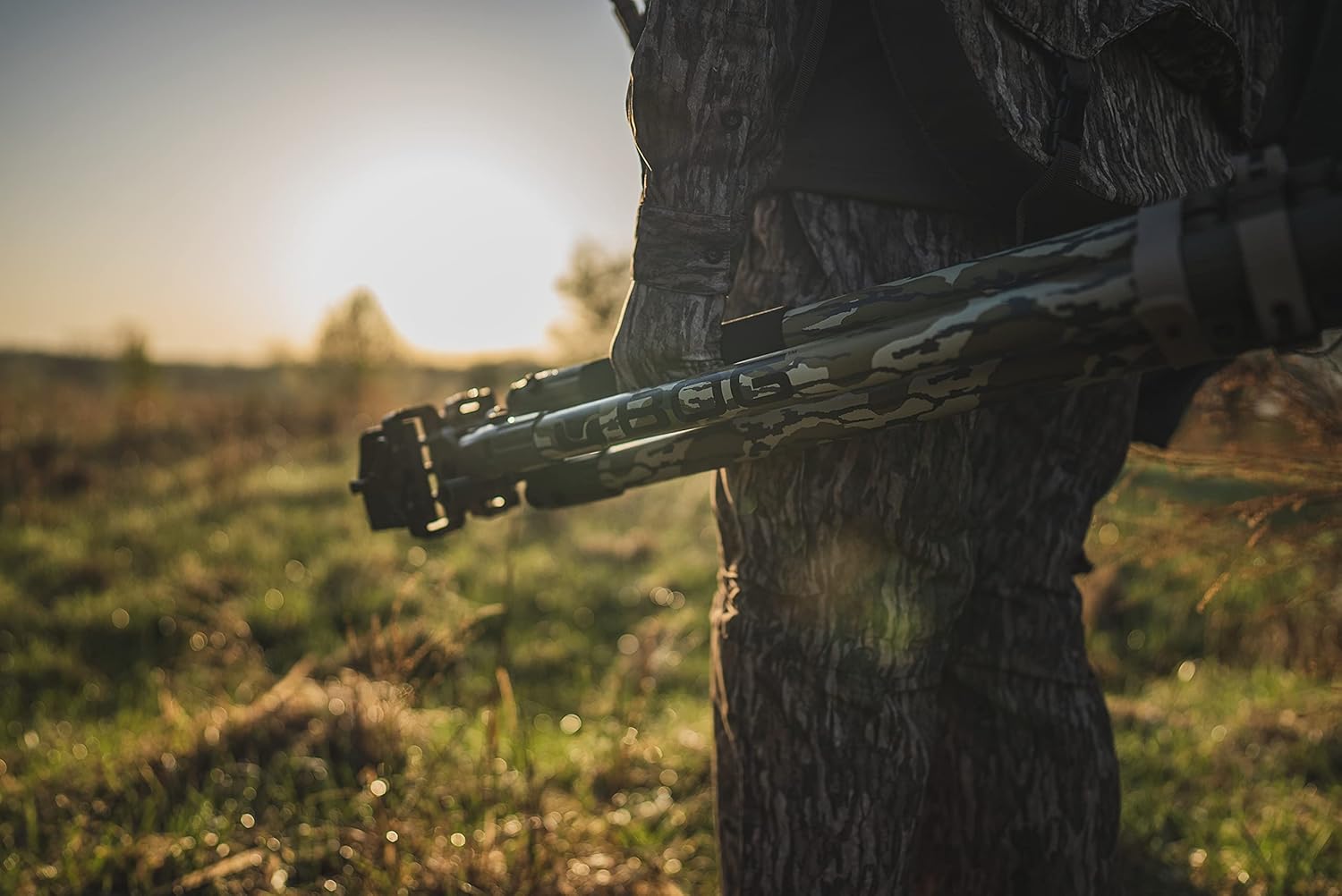 BOG DeathGrip Mossy Oak Bottomland Camo Tripod with Durable Aluminum Frame, Lightweight, Stable Design, Bubble Level