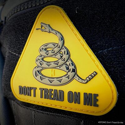 MAXPEDITION Don't Tread On Me PVC Morale Patch