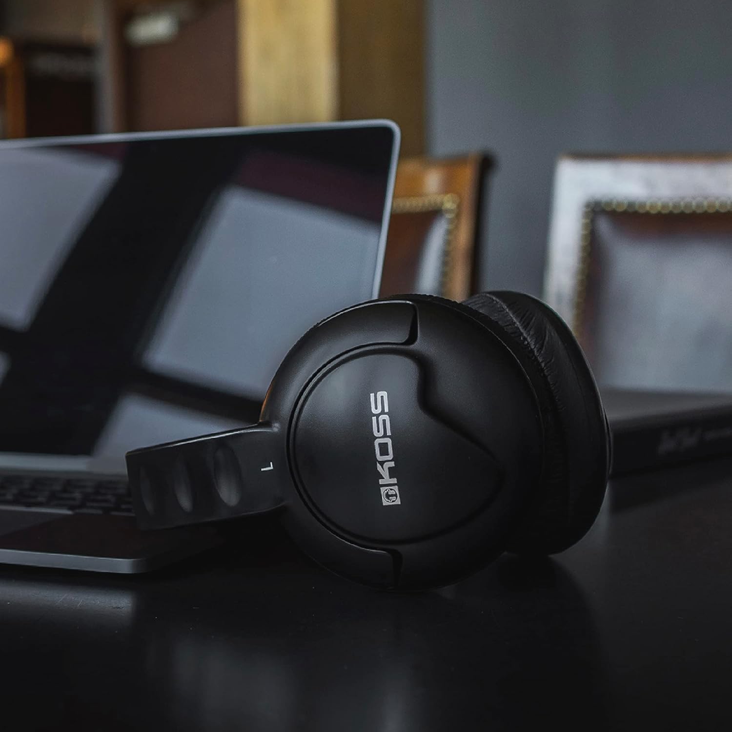 Koss UR20 Over-Ear Headphones, Flexible Sling Headband, Black