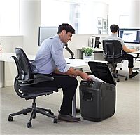 Fellowes 150-Sheet Cross-Cut 150C AutoMax