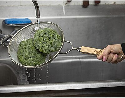 Tablecraft 10-1/4" Tinned Medium Mesh Strainer