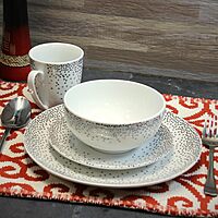 Gibson Platinum Dots 16-Piece Round Ceramic Dinnerware Set, White/Silver