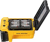 Pelican 9050 LED Lantern and Flashlight (Yellow)