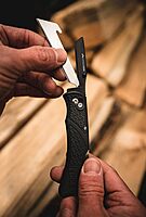 OUTDOOR EDGE Razor-Work RazorSafe Replaceable Blade Folding Utility Knife