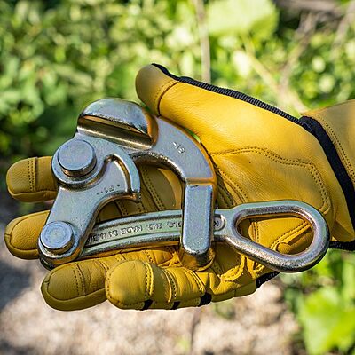 Klein Tools 1604-20 Haven's Grip for Messenger and Guy Strand Cable, Made in USA, Gold, 0.125-Inch to 0.50-Inch Cable Diameter Standard