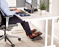 Fellowes Office Suites Adjustable Footrest, 17.5in x 13.1in - Black/Silver