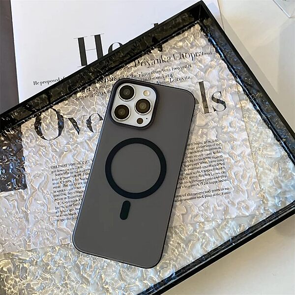 Matte Magsafe Thin Hard Case