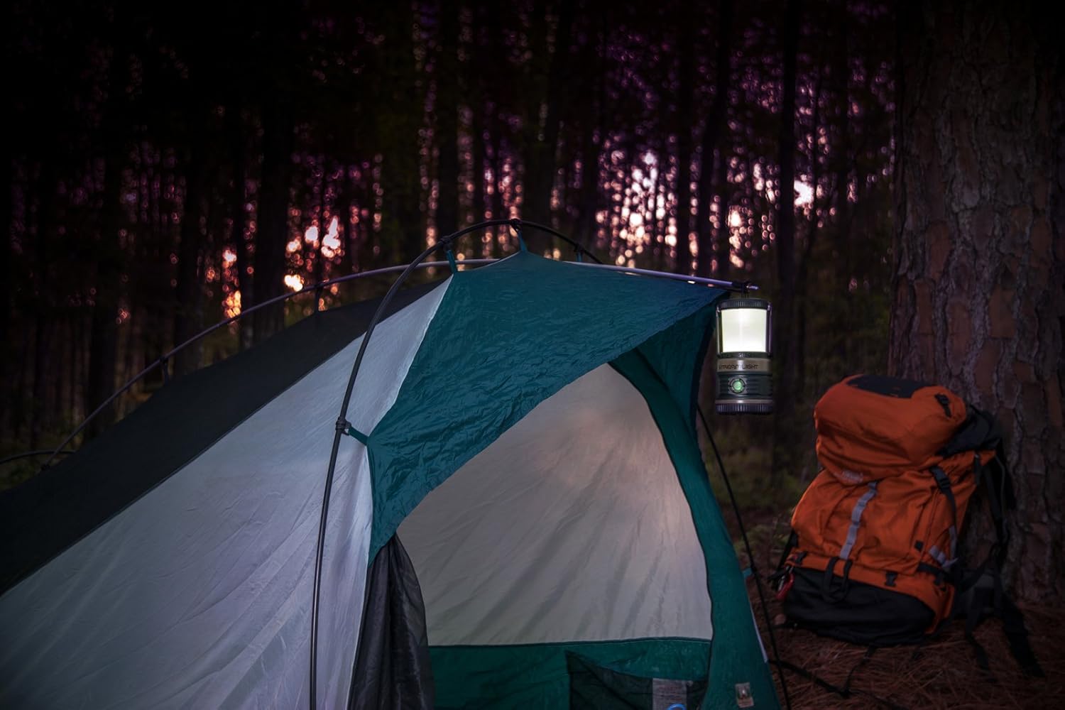 Streamlight 44931 Siege 540-Lumen Compact D Alkaline Outdoor Hand Lantern/Flashlight Combo