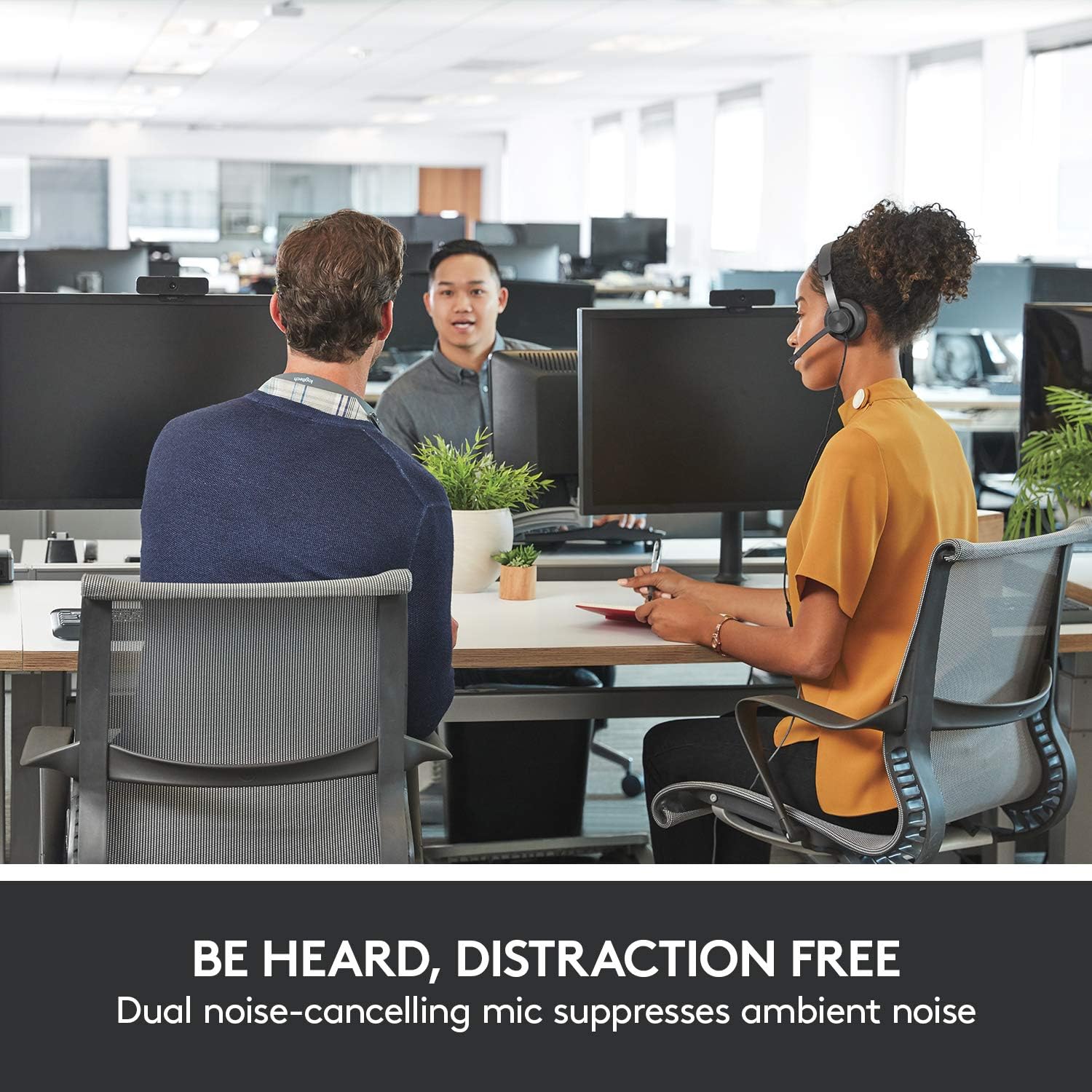 Logitech Zone Wired Noise Cancelling Headset, USB-C with USB-A Adapter - Graphite,Black