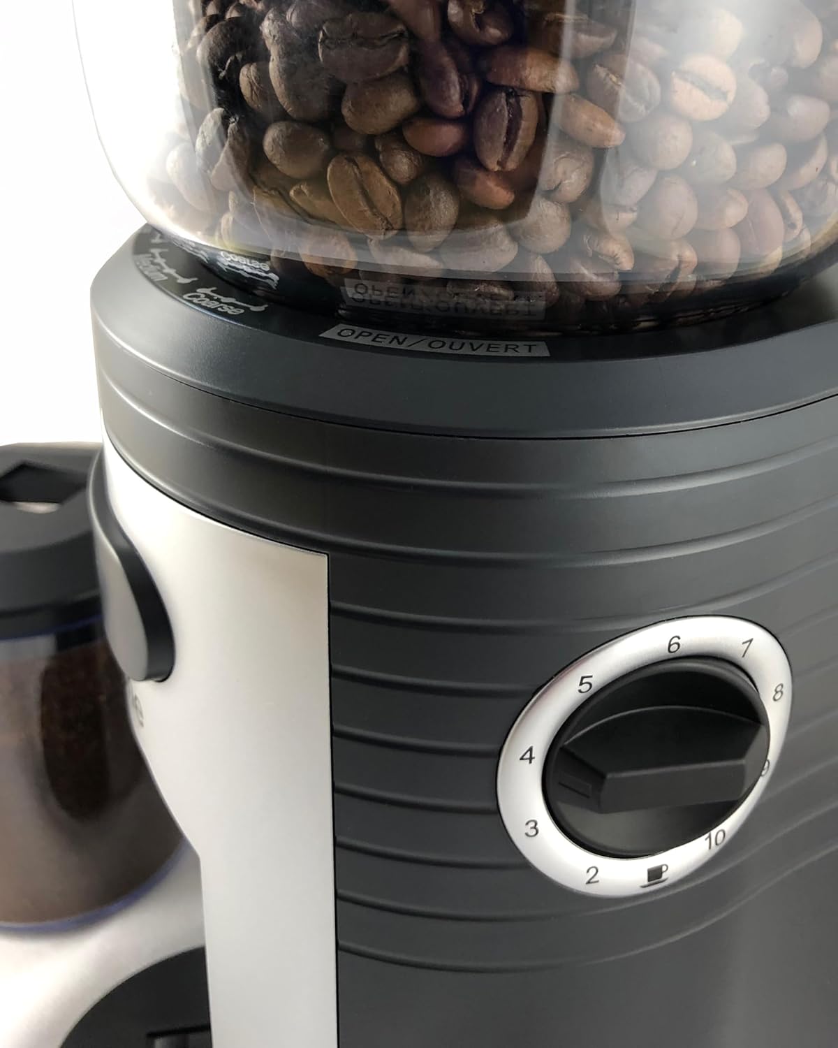 Espressione Professional Conical Burr Coffee Grinder, 8.5-Oz Hopper, 15-Level, Black/Silver