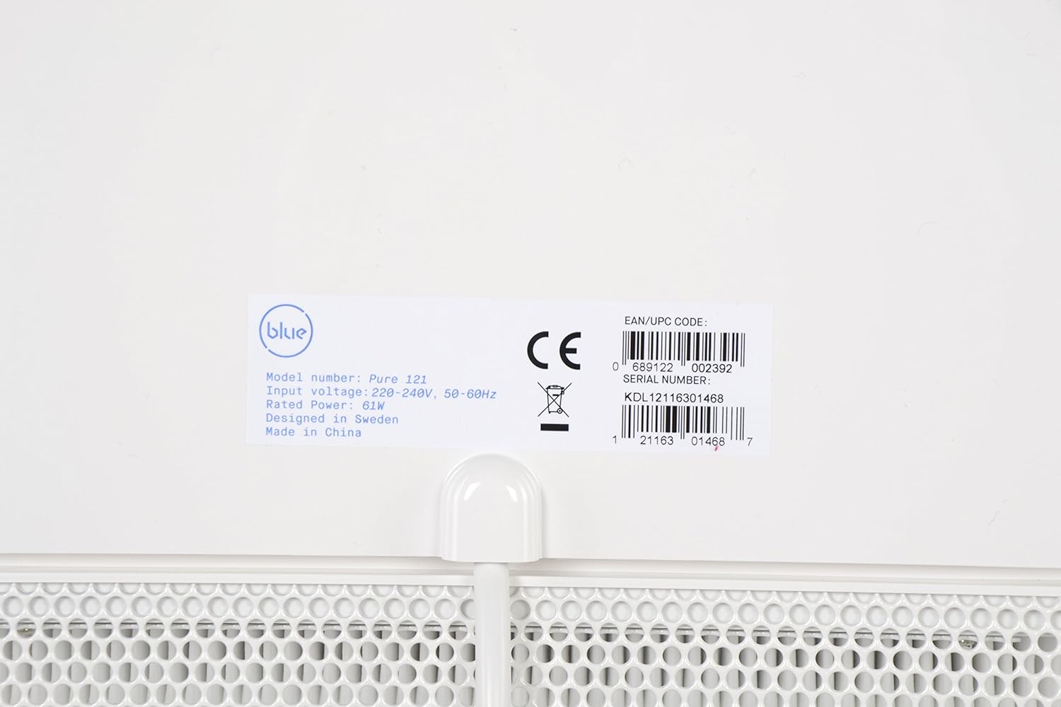 The compact and powerful Blueair Bedroom Air Purifier placed next to a bed. The compact and powerful Blueair Bedroom Air Purifier placed next to a bed.