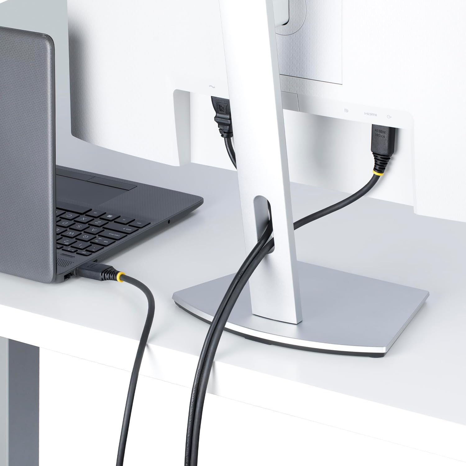 StarTech.com 15ft (4.5m) High Speed HDMI Cable with Gripping Connectors, 4K 60Hz/1440p 144Hz, 18Gbps, UHD HDMI 2.0 Cord