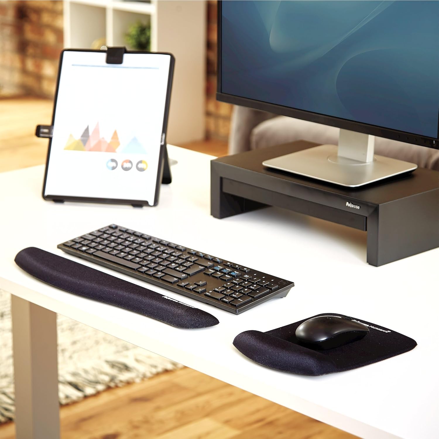 FELLOWES PlushTouch FoamFusion Keyboard Wrist Rest with MICROBAN