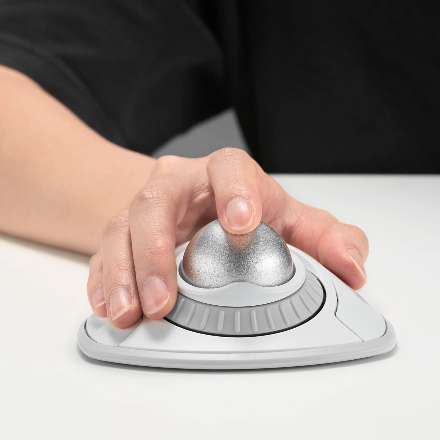KENSINGTON Orbit Wireless Trackball with Scroll Ring
