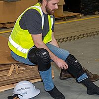 Klein Tools 60592 Knee Pads, Lightweight Padded Knee Sleeves, Breathable Mesh Back