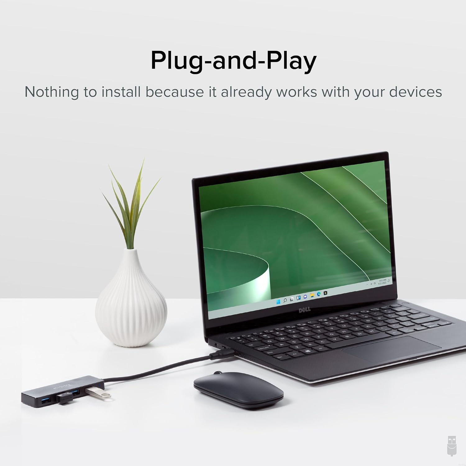 Plugable 4 Port USB Hub 3.0, USB Splitter for Laptop, Compatible with Windows, Surface Pro, PC, Chromebook, Linux, Android