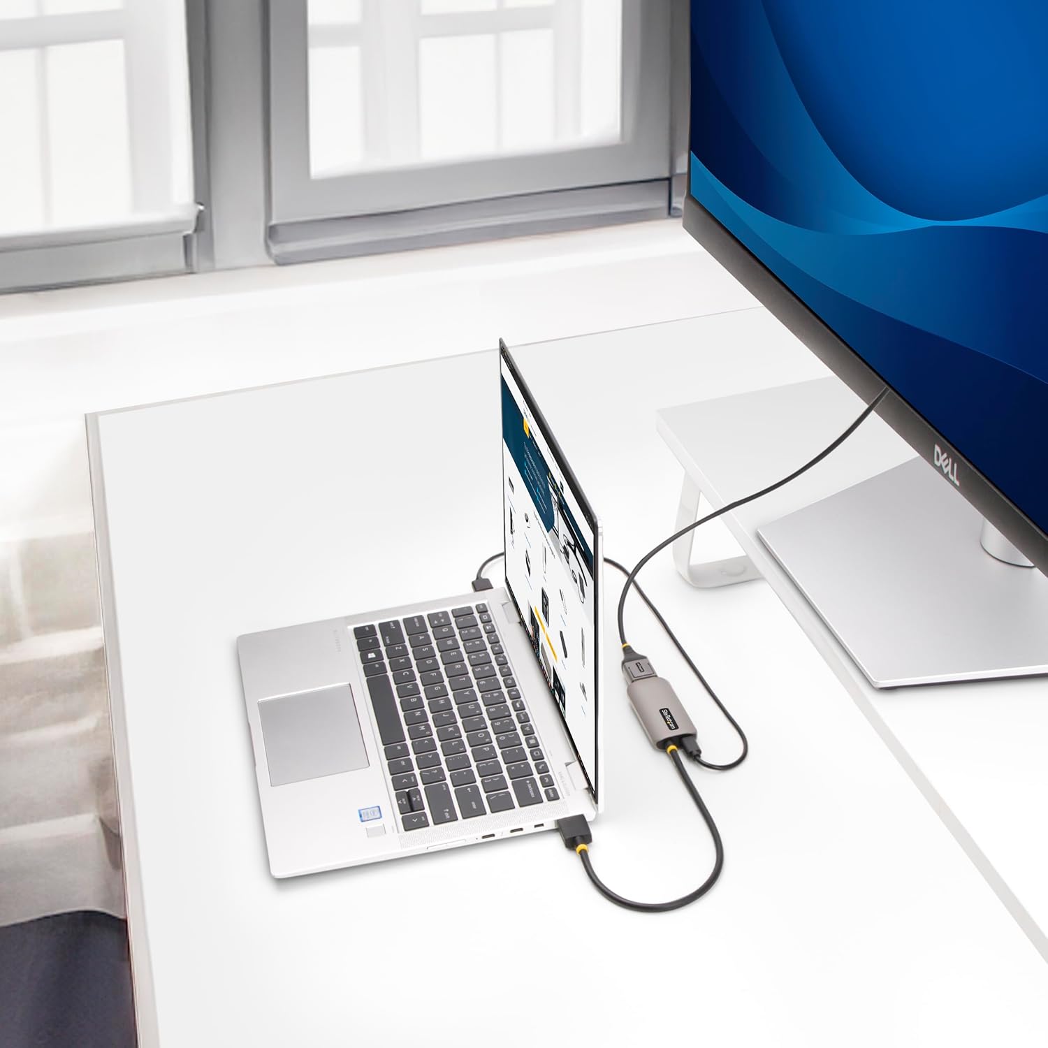 StarTech.com HDMI to DisplayPort Active Adapter Cable with USB Power