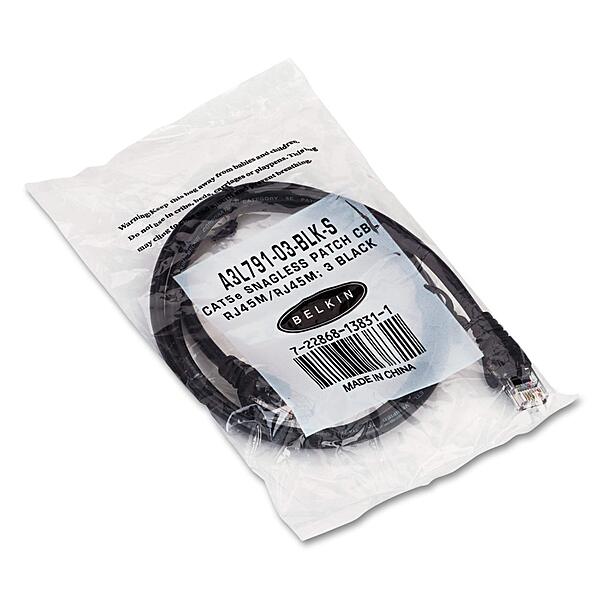 Belkin Cat5e 10/100 Base-T Patch Cable, Snagless, 3ft, Black