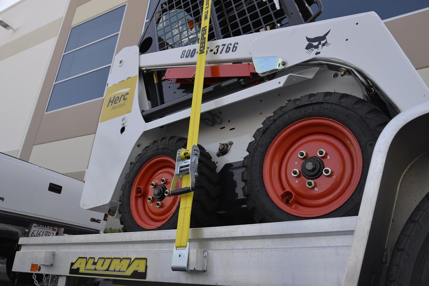 Keeper – 2” x 27’ Heavy Duty Ratchet Tie-Down with Flat Hooks - 3,333 lbs. Working Load Limit and 10