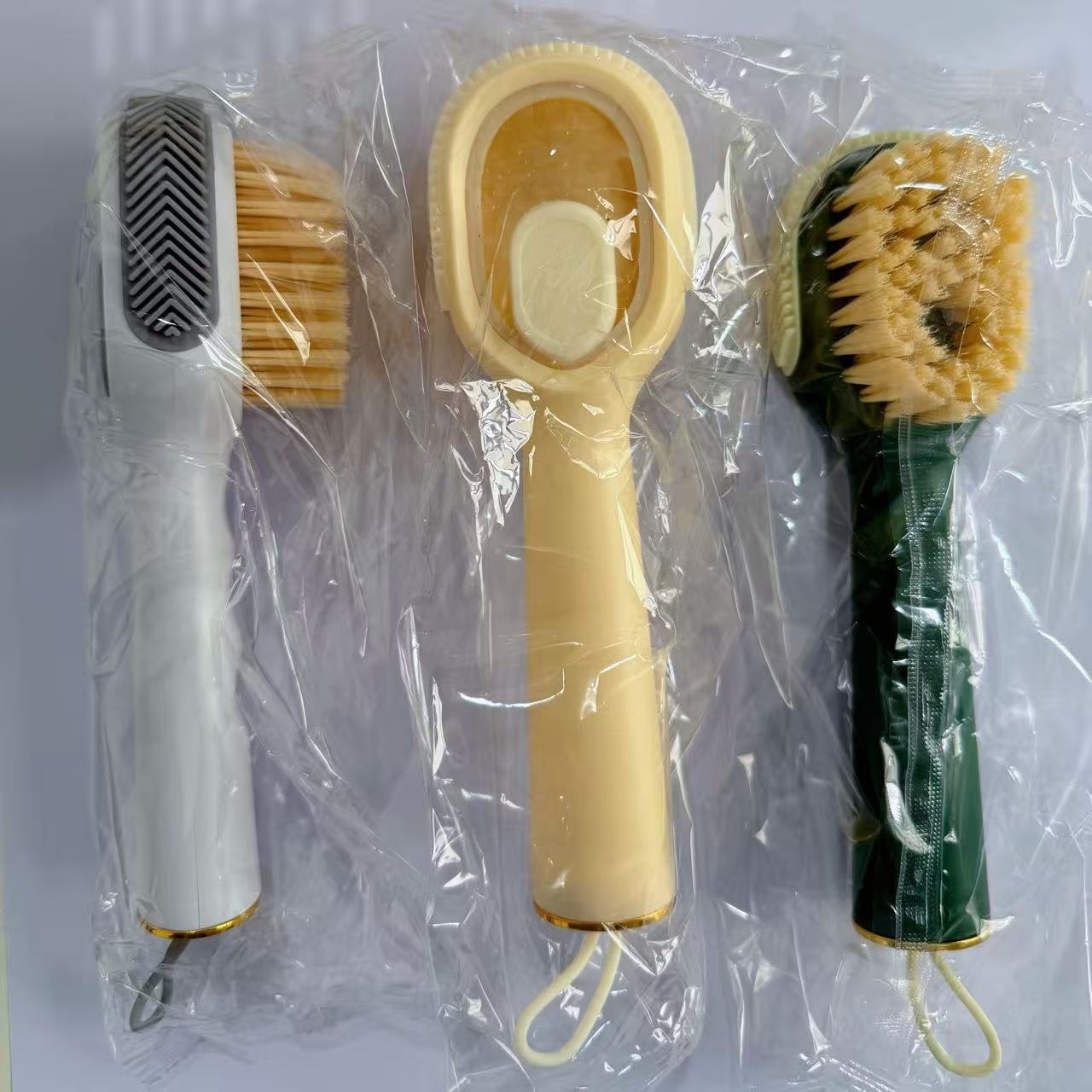 3IN1 SHOE BRUSH JEANS BRUSH - BRUSH + SCRUBBER + SOAP DISPENSER
