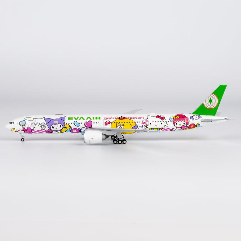 Eva Airways 777-300ER HELLO KITTY Candy Jet - Sanrio Characters