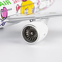 Eva Airways 777-300ER HELLO KITTY Candy Jet - Sanrio Characters