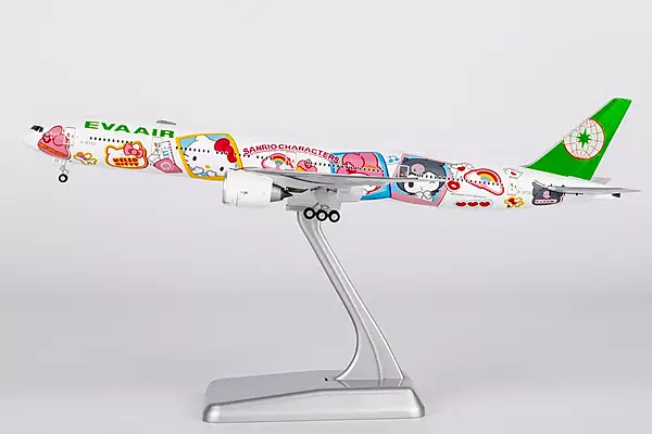 Eva Airways 777-300ER Hello Kitty - Besties Jet