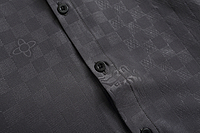 Camisa Louis Vuitton Monograma Tonos Oscuros de Lujo