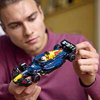 LEGO Speed Champions 77243 Oracle Red Bull Racing RB20 F1 Race Car