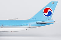 Korean Air 747-8