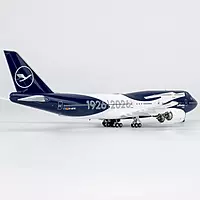 Lufthansa 747-8i D-ABYN (100 Years Anniversary, Luxurious packaging with stand)