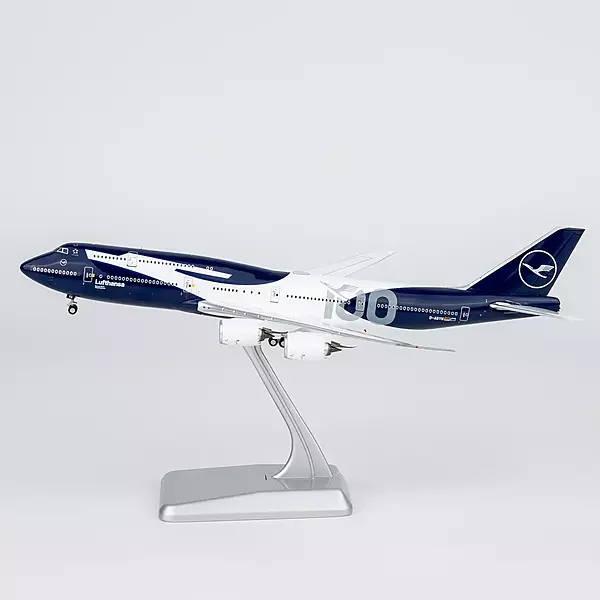 Lufthansa 747-8i D-ABYN (100 Years Anniversary, Luxurious packaging with stand)