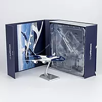 Lufthansa 747-8i D-ABYN (100 Years Anniversary, Luxurious packaging with stand)