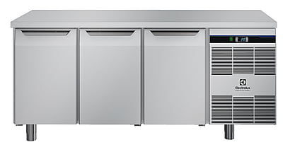 790557 3-DOOR REFRIGERATED COUNTER A304 600x400 R290