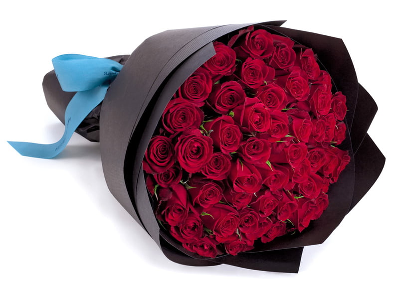 100 Premium Red Roses Bouquet in Black Paper 100 Premium Red Roses Bouquet in Black Paper