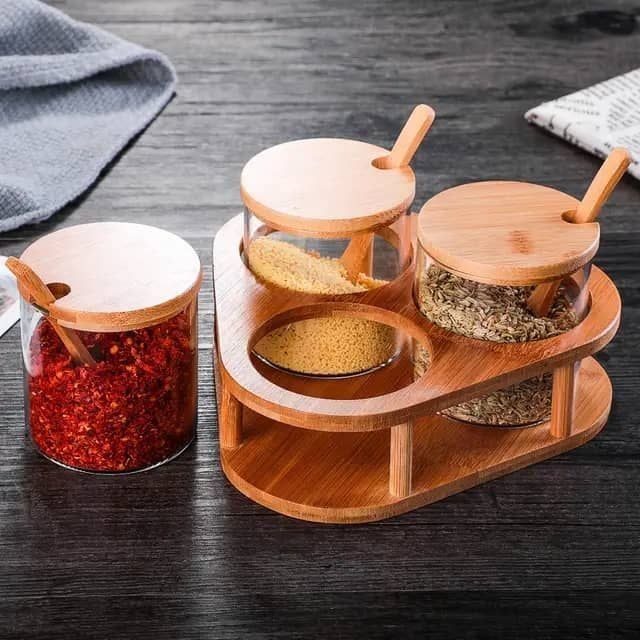 7PIECES AIRTIGHT SPICE STORAGE WITH BAMBOO RACK AND WOODEN SPOON